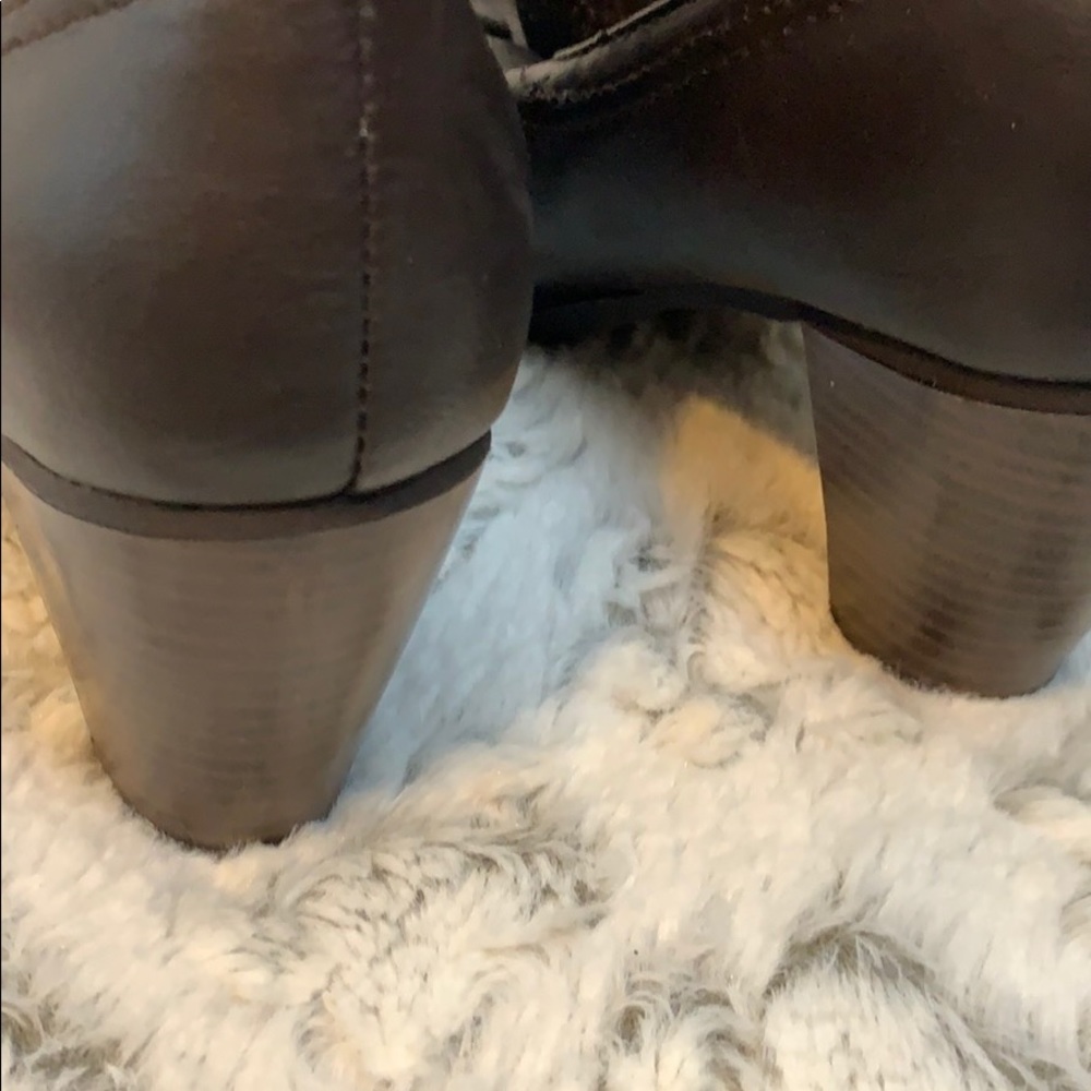 Booties - Picture 4 of 6